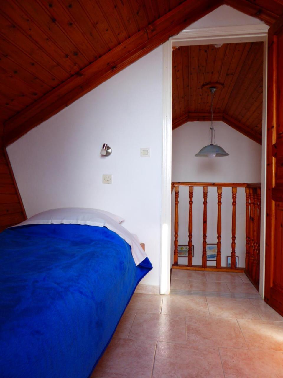 Villa Yorgos Chalki Town Luaran gambar