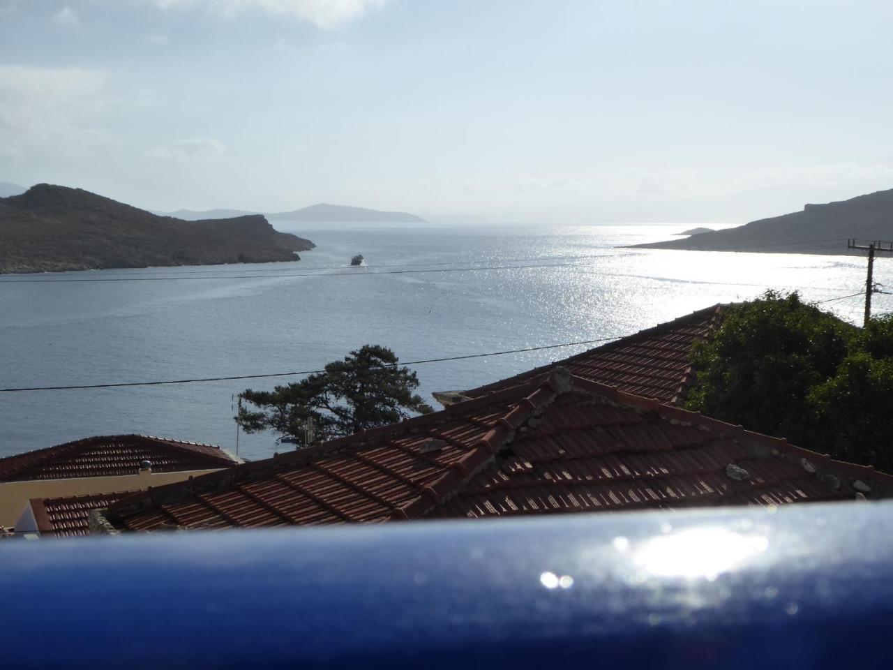 Villa Yorgos Chalki Town Luaran gambar
